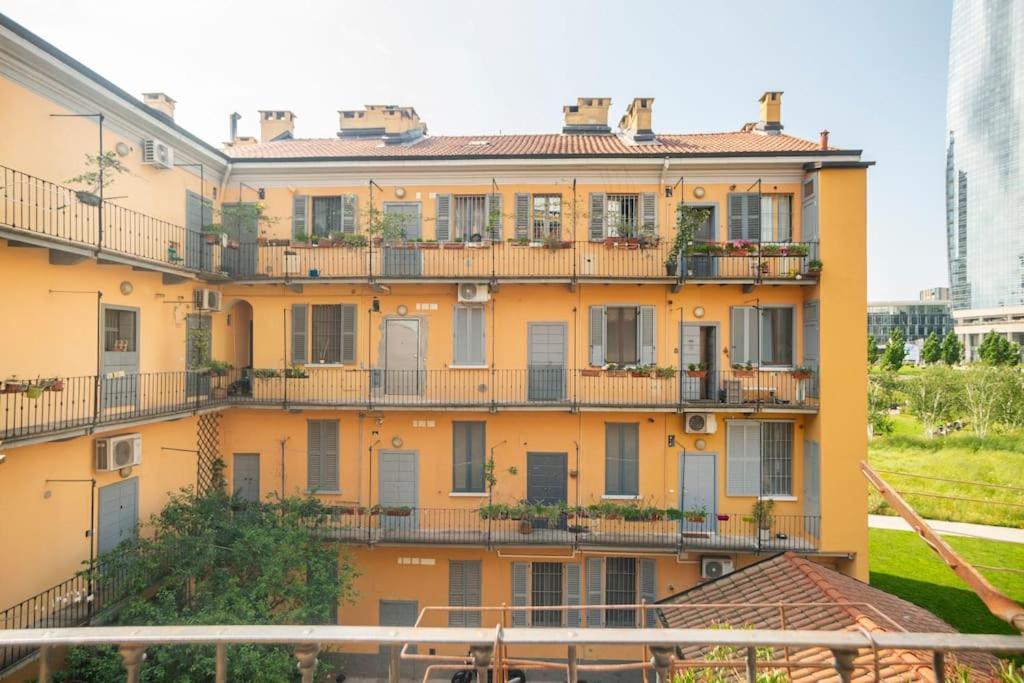 Apartment Free Wi-fi - A/c - Vertical Tower - Garibaldi Mailand